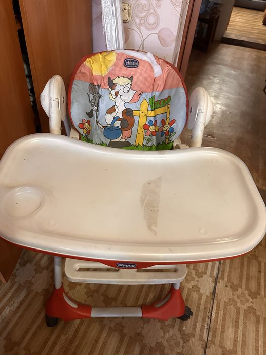 Продам стул обеденный детский