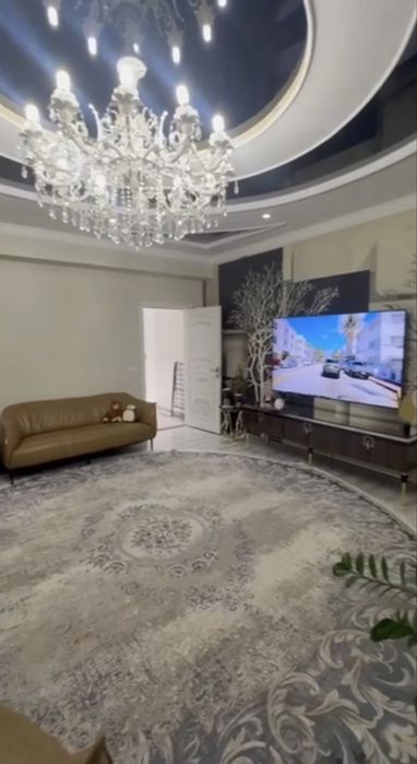 Дорого Сдаетса квартира 3х комнатная вокзал парк