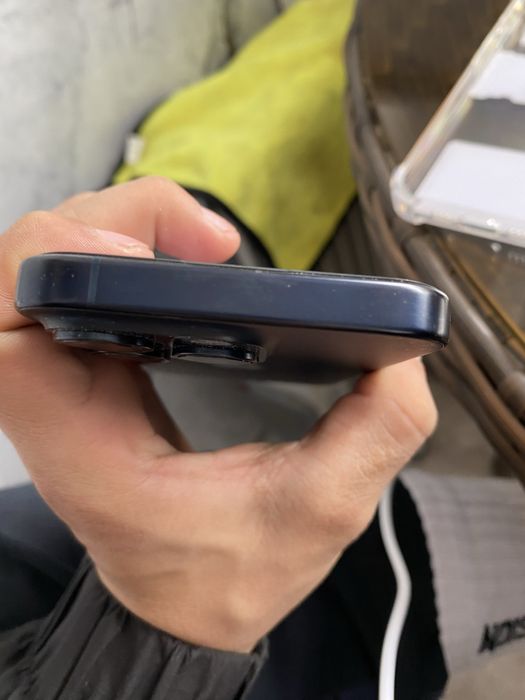 продам айфон 15 про в идеал сост