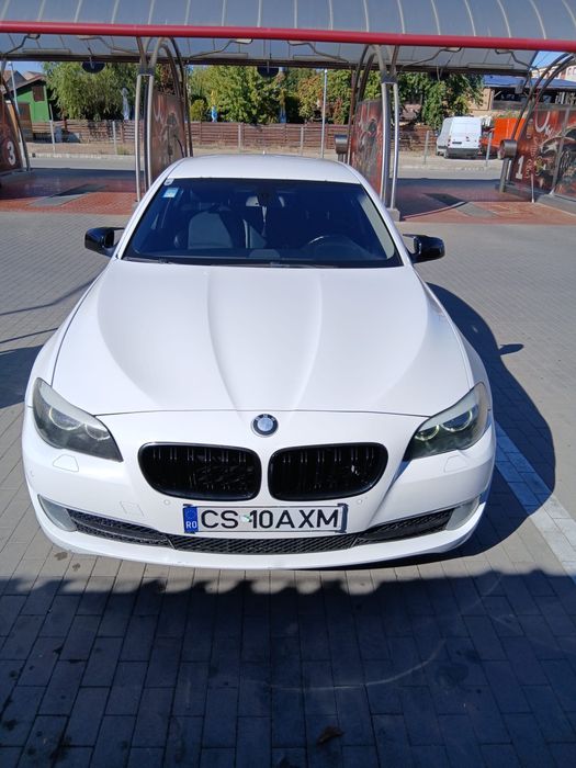 BMW Seria 5 2011 — imagine 2
