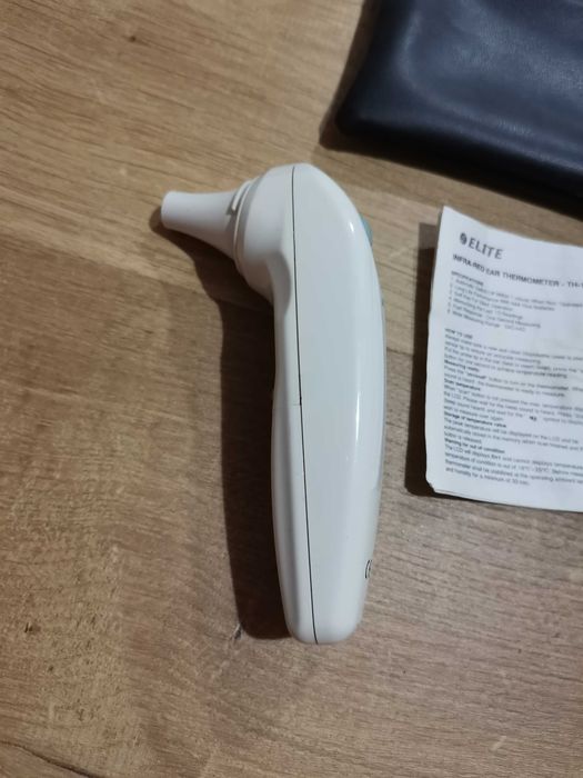 Инфрачервен Eлектронен термометър за ухо 15 лв