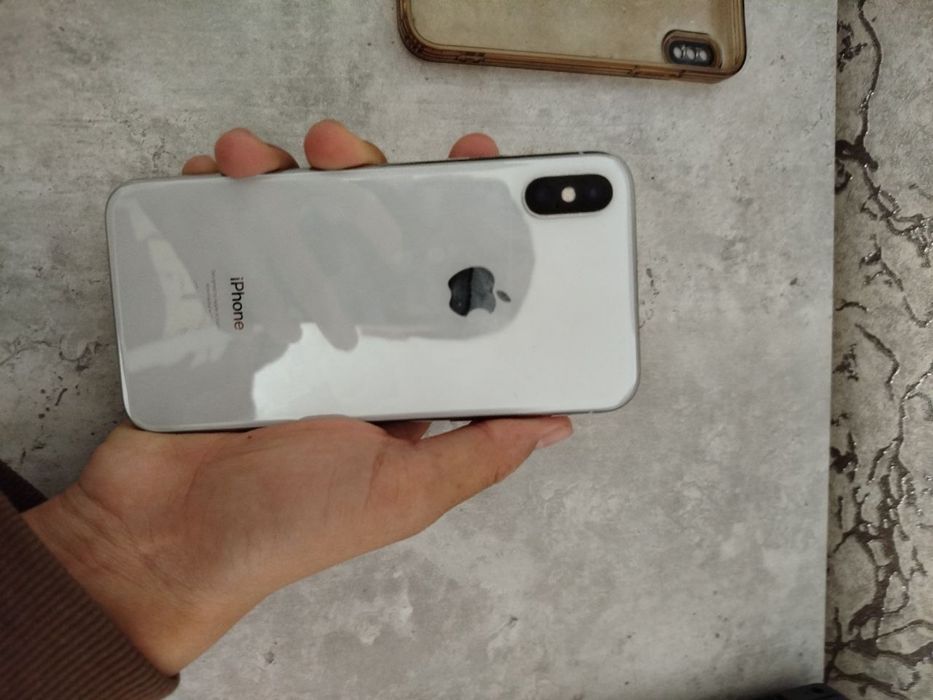 Iphone x 256gb 15000