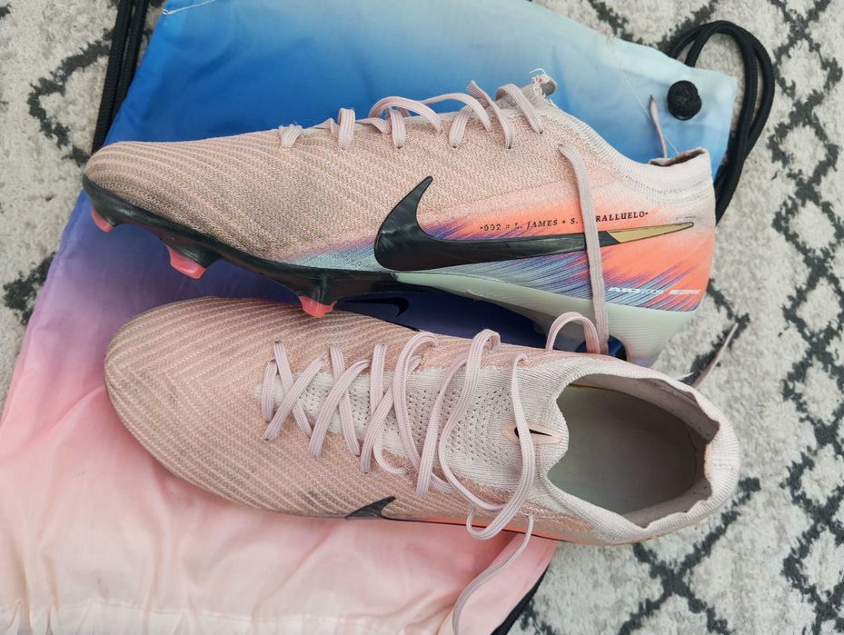 Ghete Fotbal Nike Zoom Mercurial Vapor 16 Elite FG Roz