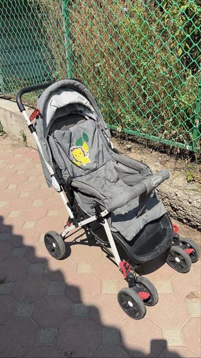 Продам коляску Б/У