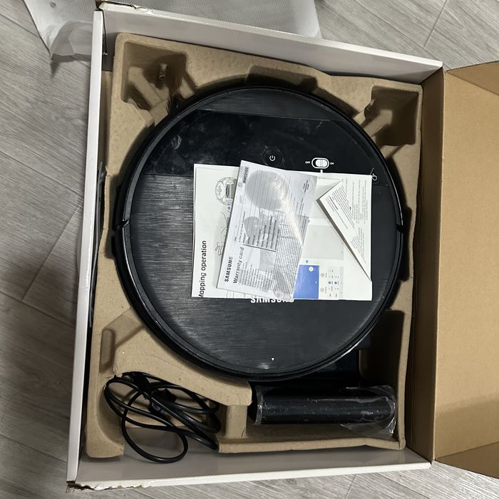 Робот пылесос Samsung