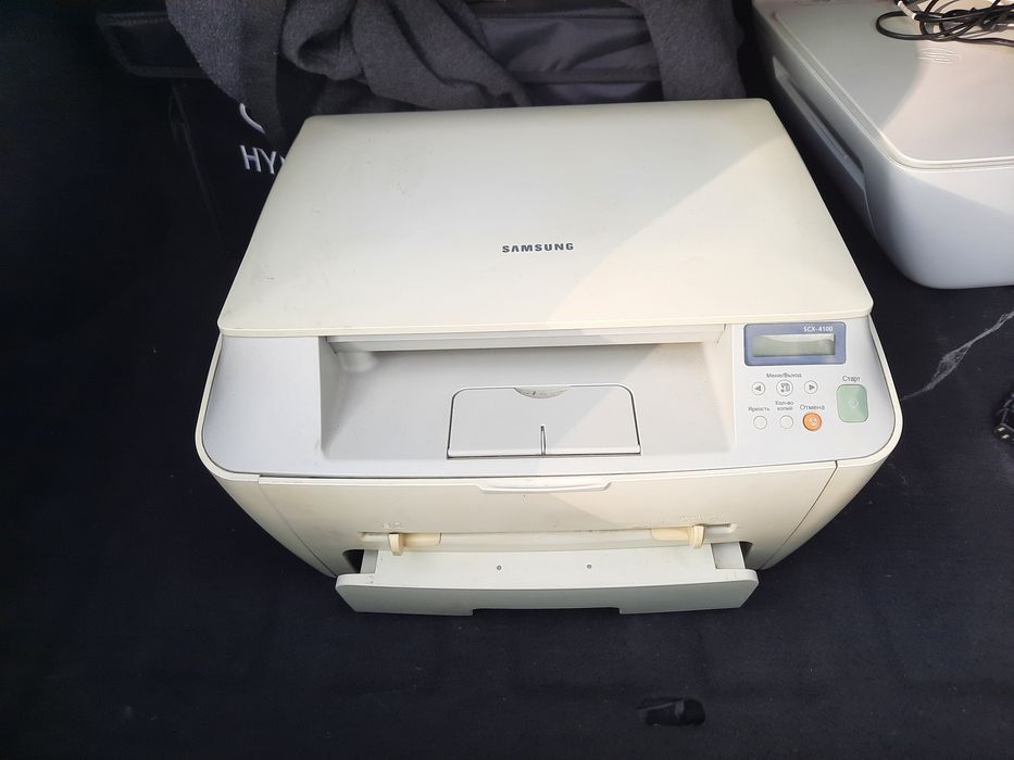 Продам принтер. Принтер сатам.