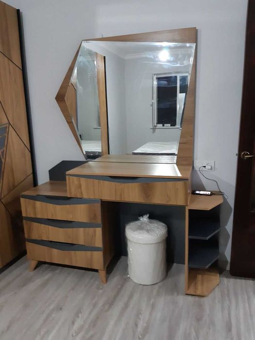 Срочна продаю новую спальную мебель