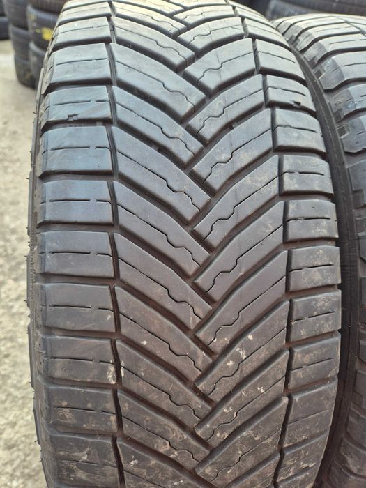 2 Anvelope VARA IARNA 4 Sezoane  215/60/17C  Michelin APP NOI DOT 2021