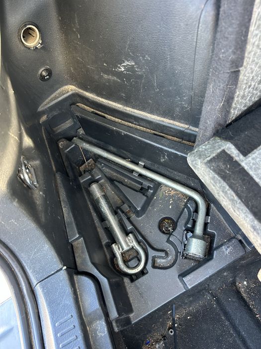 Toyota Verso 2.0 D-4D. 126кс.  Тойота Версо На !!!части!!! 2013г