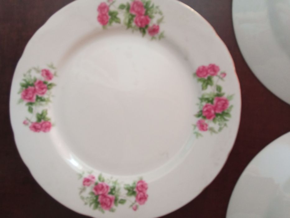 Фарфоровые тарелки Японские