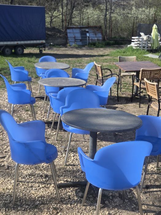 Маси от верзалит и водоустойчиви столове