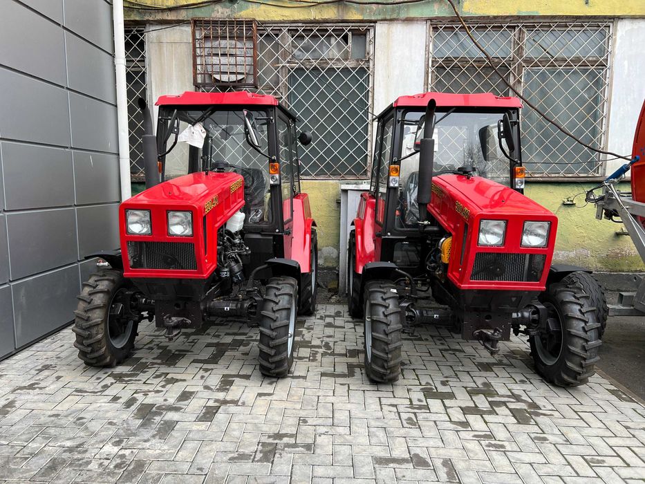 Трактор Беларус-320.4