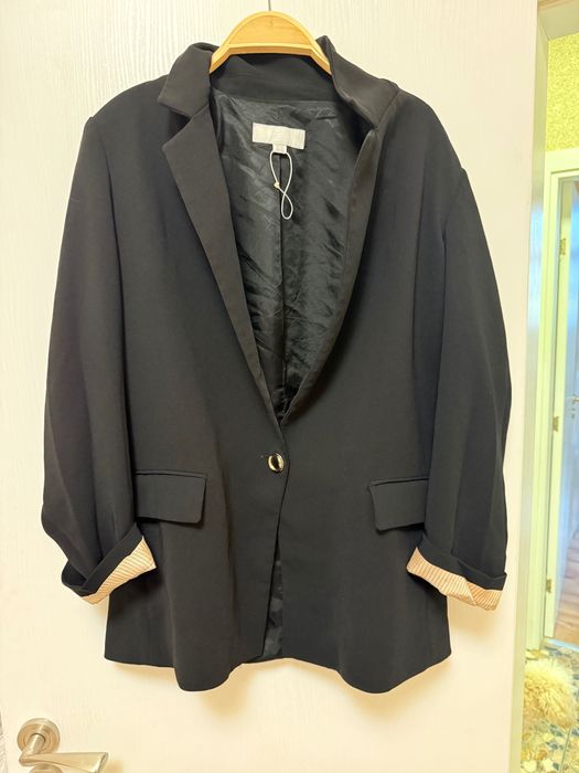 Елегантно черно сако