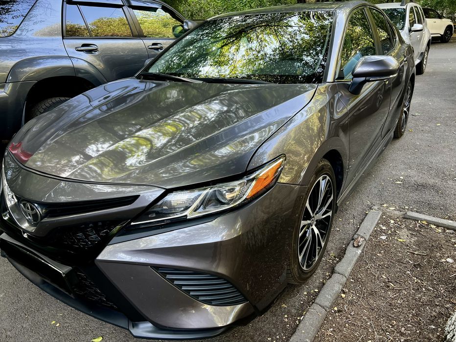 Toyota Camry SE AWD
