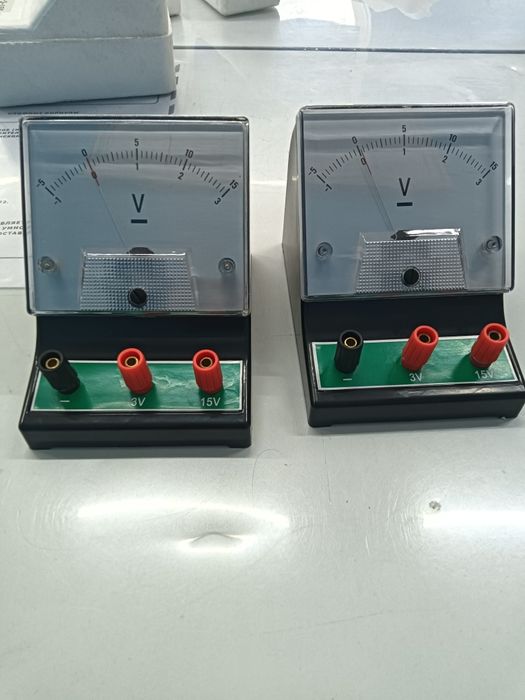 Продам вольт метр