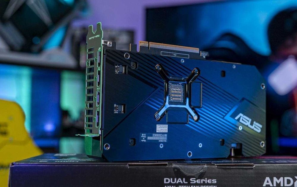Нова видеокарта ASUS Dual RX 6600 OC Gaming