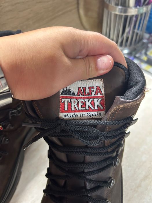 Ловни обувки нови