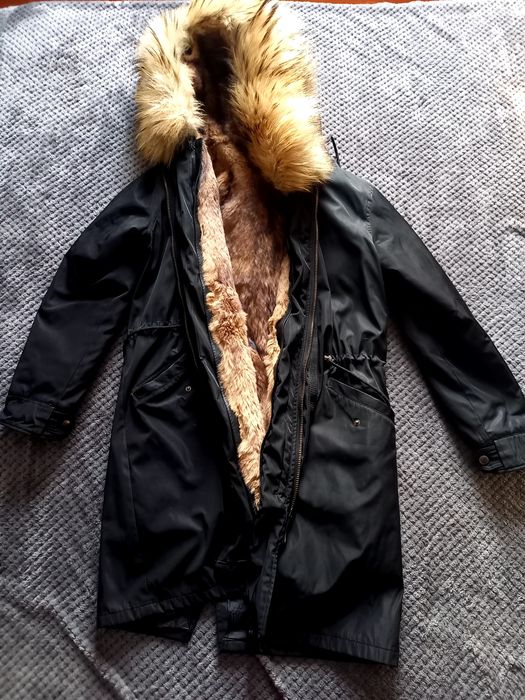 Продам куртку на меху