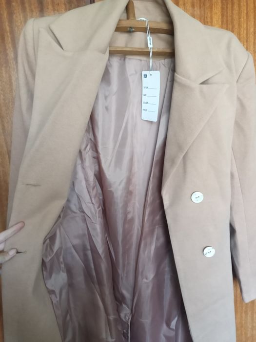 Продам пальто размер м