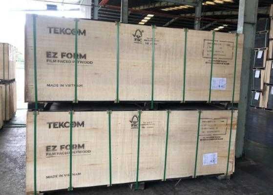 Водоустойчив Шперплат Каучуково  Дърво, 21х1250х2500 мм