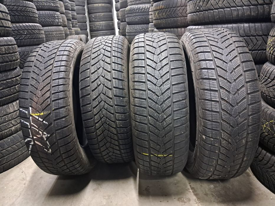 Anvelope second iarna 225 65 R17 Goodyear