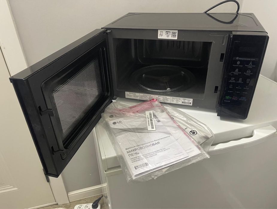 Микроволновая печь LG