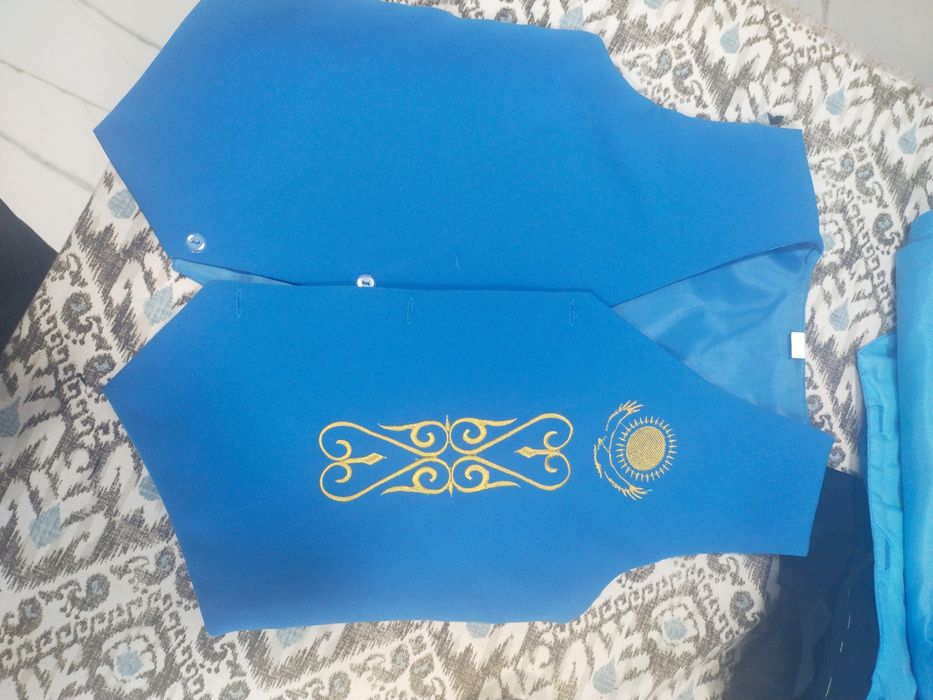 Жилетки в национальном стиле