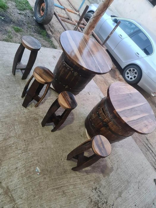 Masa rustica si scaune