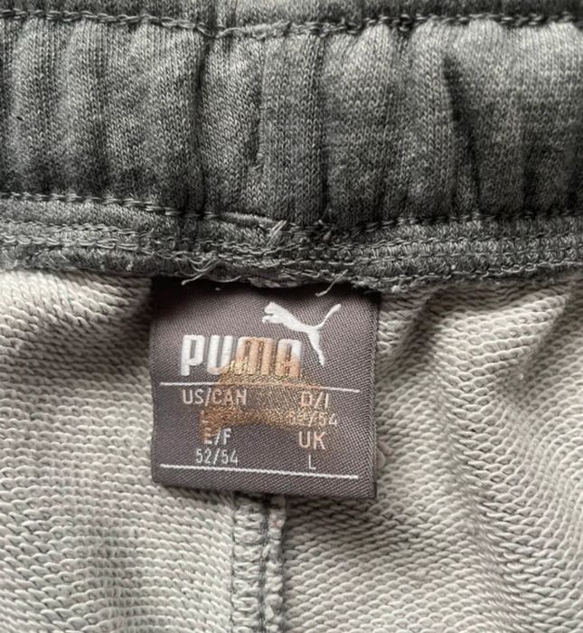 Pantaloni scurti Puma marime L