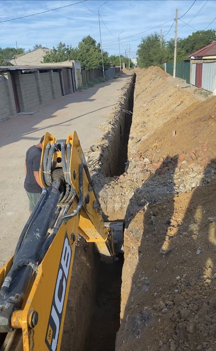 Услуги Экскаватора-погрузчика 3в1 в городе Тараз