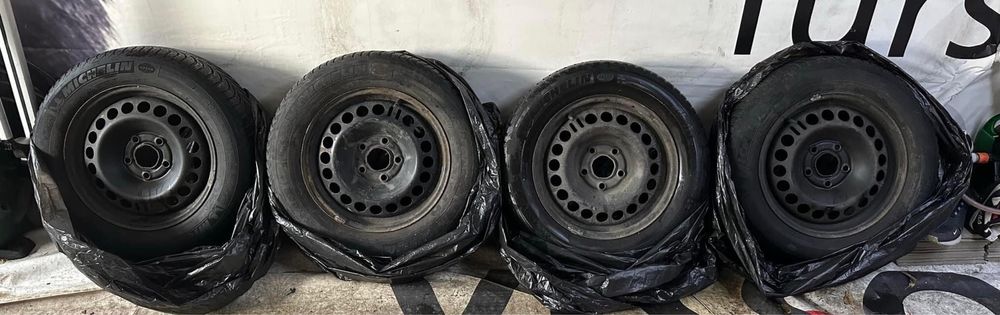 Джанти 61/2Jx16H2 гуми Michelin Alpin 215/60/R16