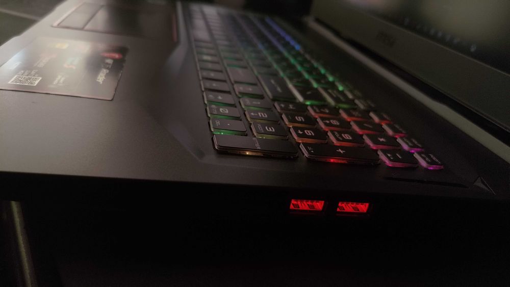 Ноутбук MSI GE75 RTX 2080 Super/ i7 10750