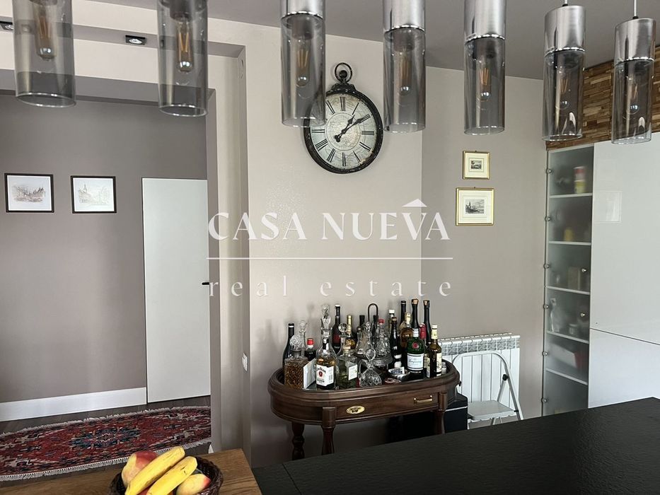 Продава се Къща в София, Център - 400 кв.м за 1 €/кв.м - Снимка #2