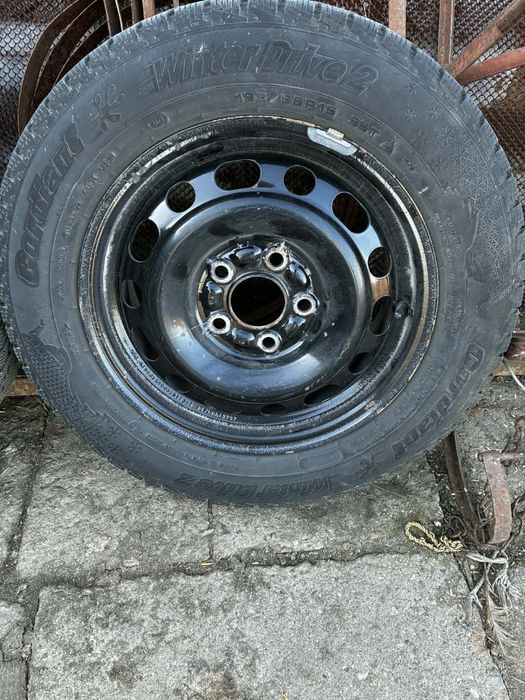 Зимни гуми  с джанти 196/65R15 WINTER DRIVE 2
