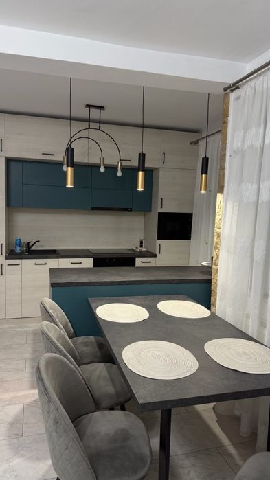 Închiriez apartament perioada UNTOLD