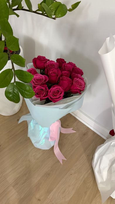 Свежие цветы продам 5500
