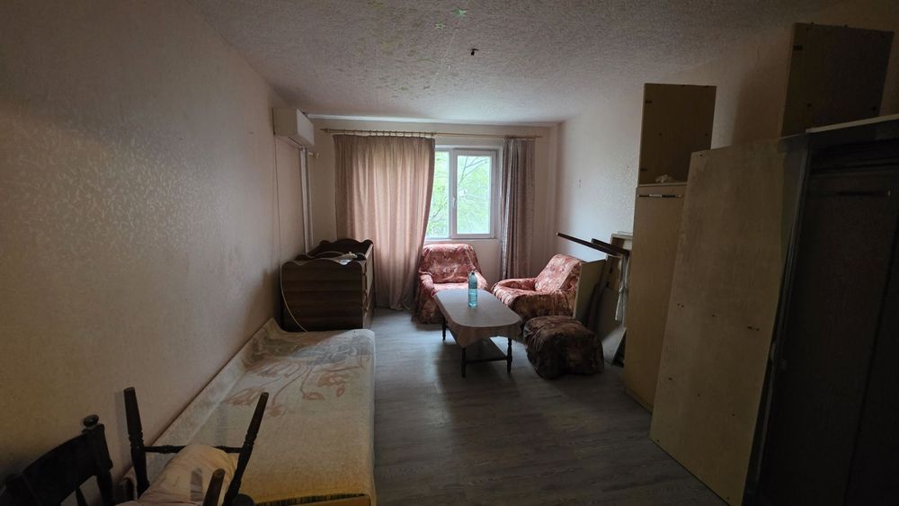 Продава се Тристаен апартамент в Плевен, Индустриална зона - 86 кв.м за 581 €/кв.м - Снимка #5