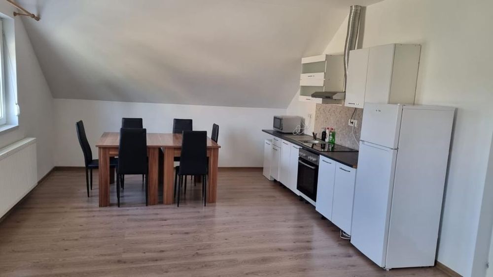Închiriez apartament in Ghiroda (curte si loc de parcare in curte )