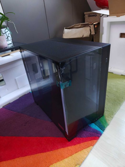 Lian Li O11 vision compact black