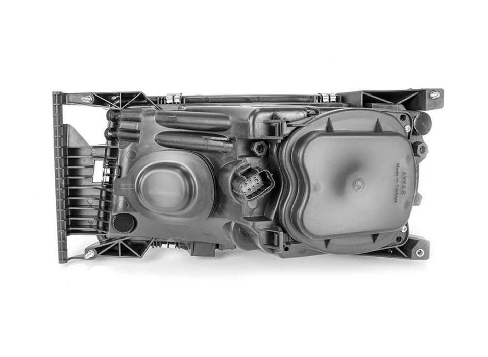 Vând FAR STÂNGA pentru Scania