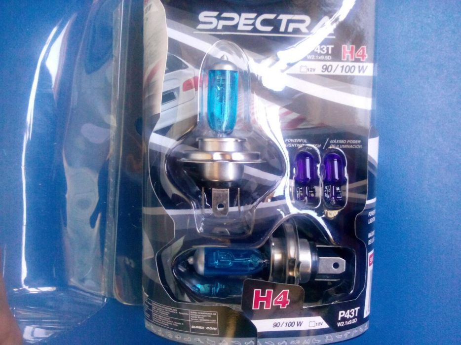 продавам крушки H-4 бяла светлина