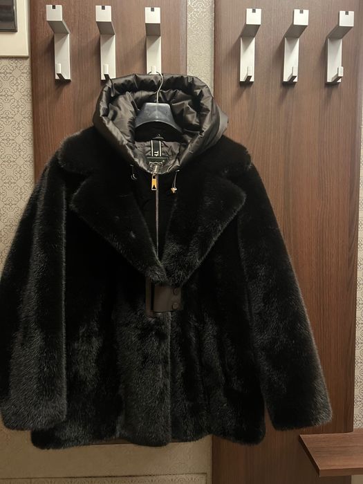 Кожено зимно палто