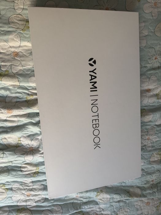 Ноутбук YAMI новый