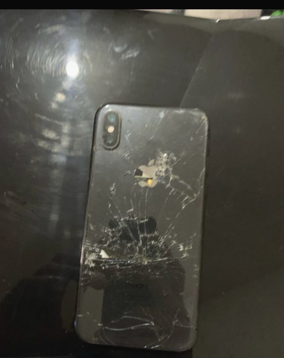 Iphone X pentru piese