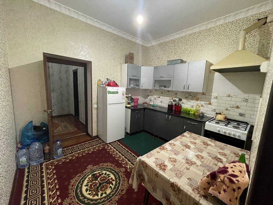 Ko`p qavatli uydagi xonadon