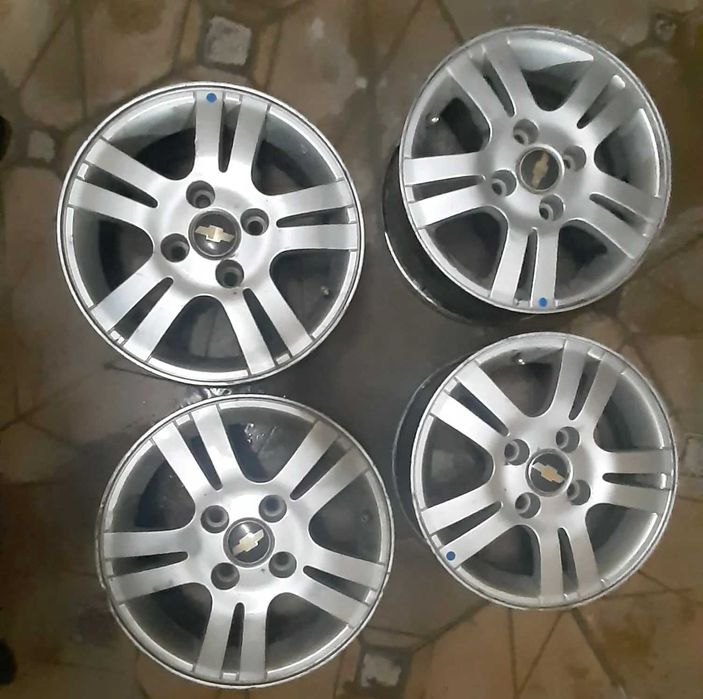 Lacetti 2013 yil 1.6 AT sotiladi