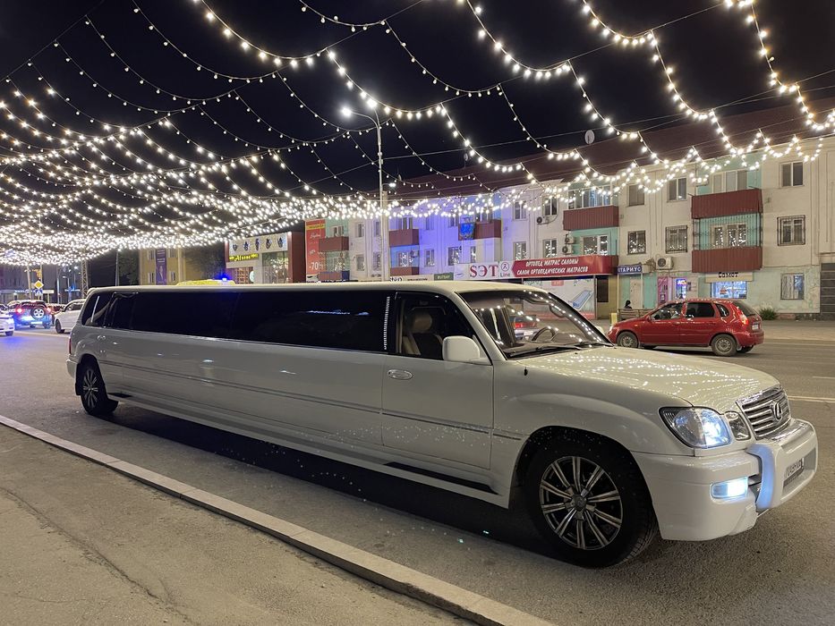 Продам лимузин Lexus LX 470