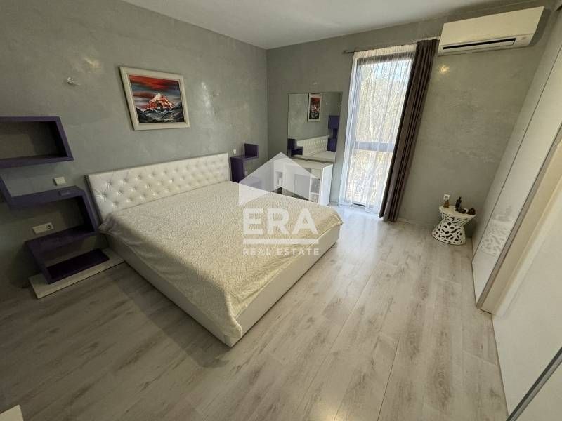Продава се Тристаен апартамент в Варна, м-т Траката - 109 кв.м за 1217 €/кв.м - Снимка #11