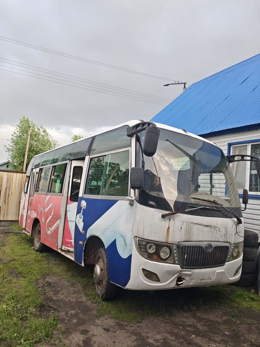 Продам автобус в нерабочем состоянии.