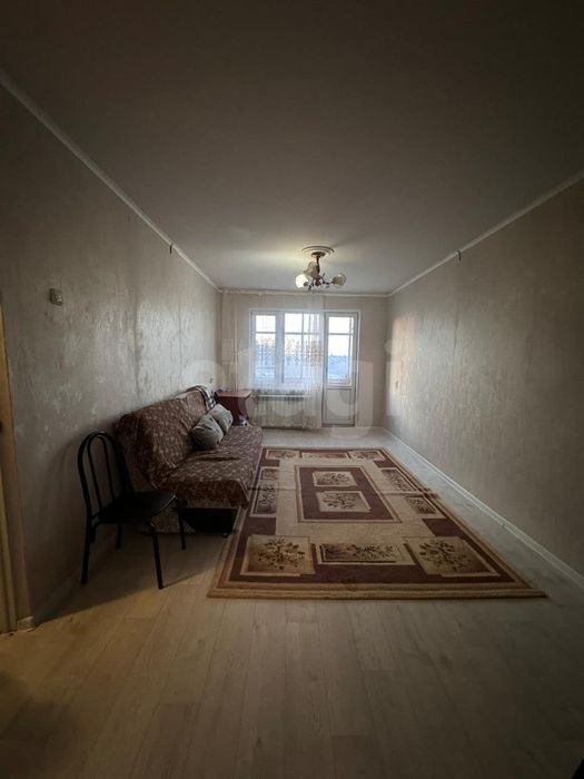 Продам 2 ком.квартиру на 8мкр
